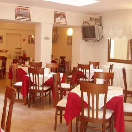 Hotel Urbani 